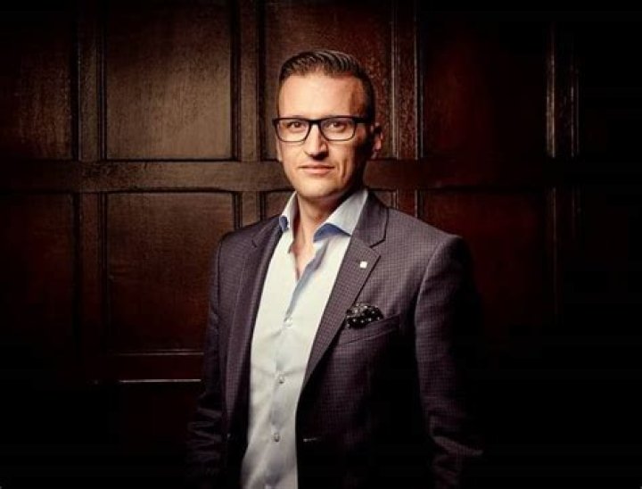 Peter Apostolopoulos Net Worth