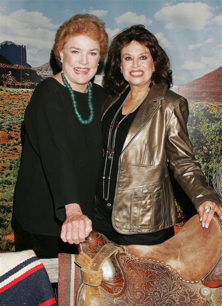 Pippa Scott Net Worth