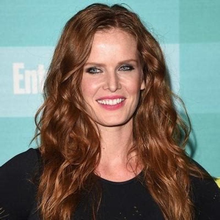 Rebecca Mader Net Worth