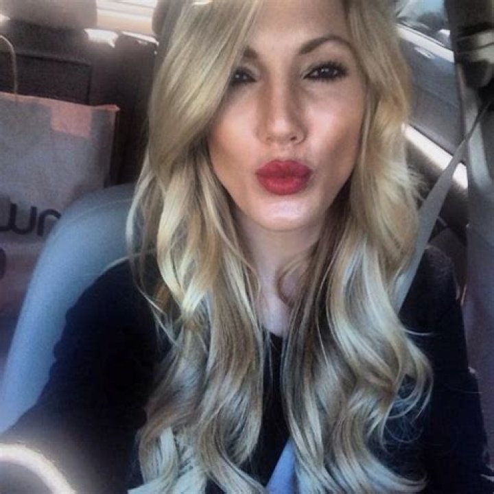 Renée Maloney Net Worth