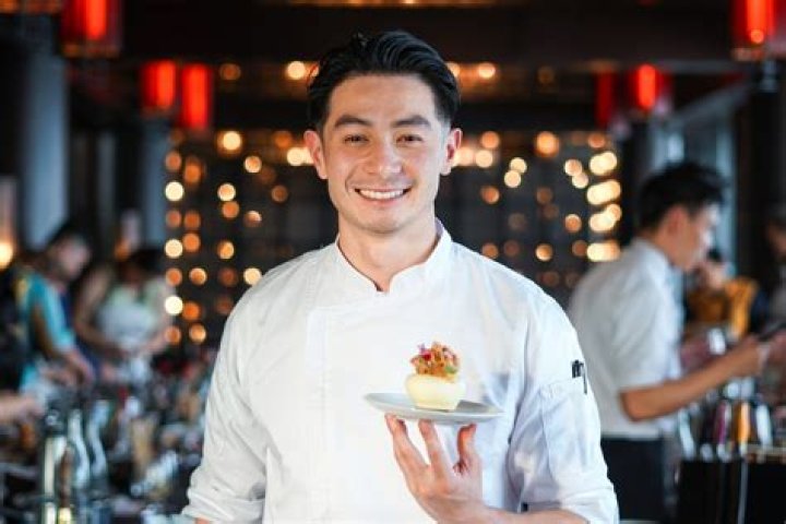 Reynold Poernomo Wiki, Age, Height, Net Worth, Girlfriend, Desserts