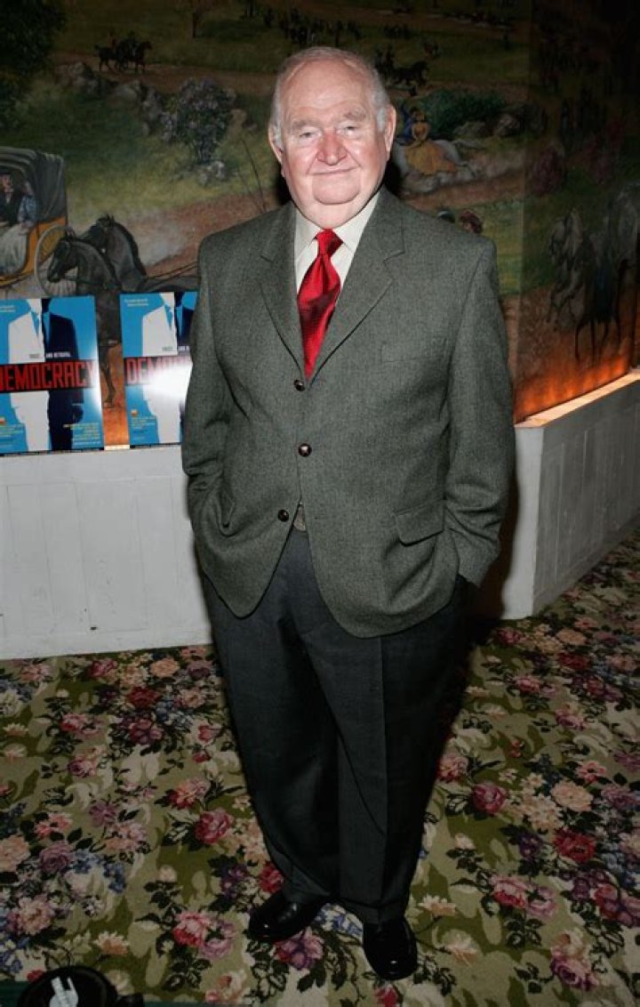 Robert Prosky Net Worth