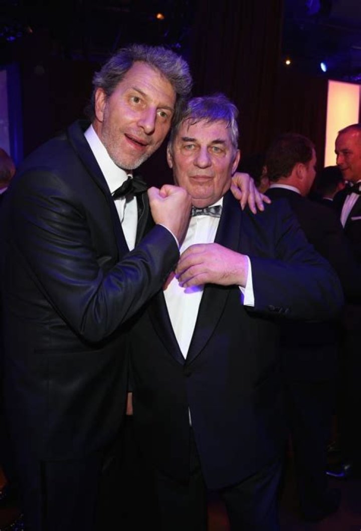 
Ron Hoenig Height, Weight, Net Worth, Age, Birthday, Wikipedia, Who, Instagram, Biography 