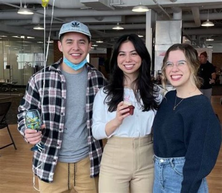 Rosa Salazar Biography; Net Worth, Age, Height, Parents, Siblings, Boyfriend, Movies And TV Shows