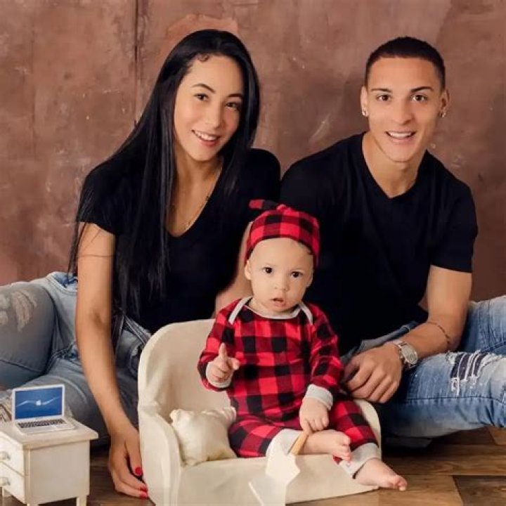 Rosilene Xavier – Man United Forward Antony’s Wife Age, And Parents