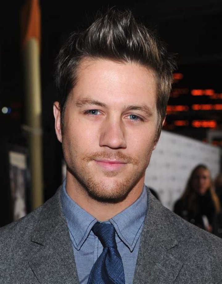 Ross Thomas Net Worth