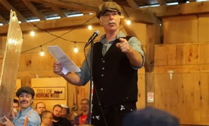 Roy Underhill Net Worth