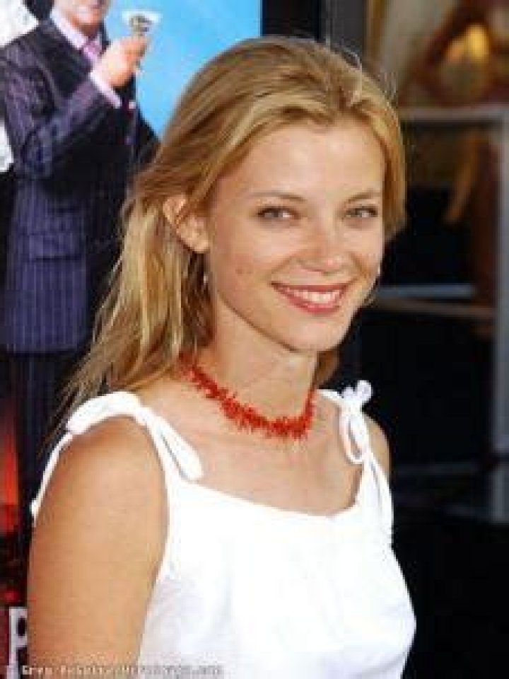 Sarah Widdows Net Worth