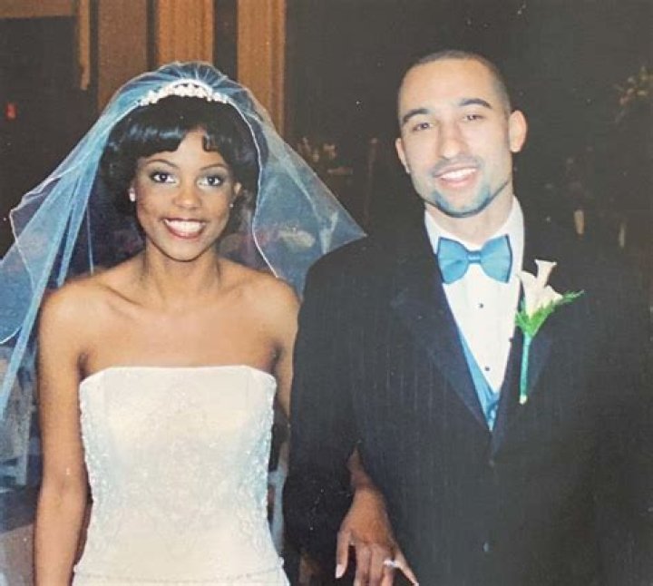 
Shaka Smart has been Married to Wife, Maya Payne Smart, since 2006 