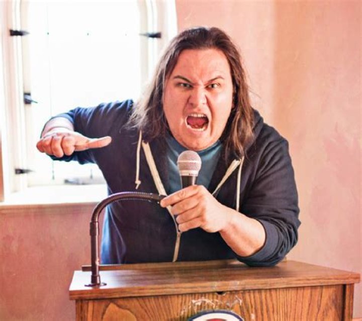 Shane Torres Net Worth