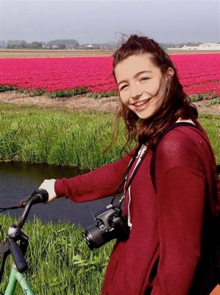 Sophie Nyweide Net Worth