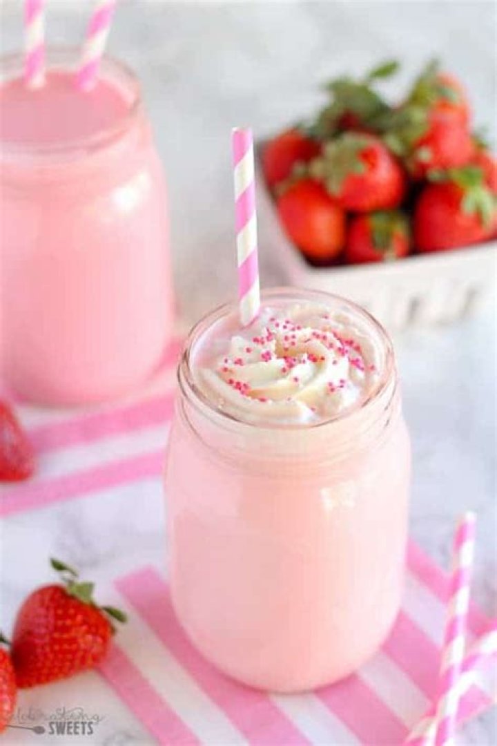 Strawberry Milk {So Easy} - Celebrating Sweets
