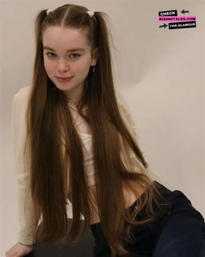 Summer H. Howell Net Worth