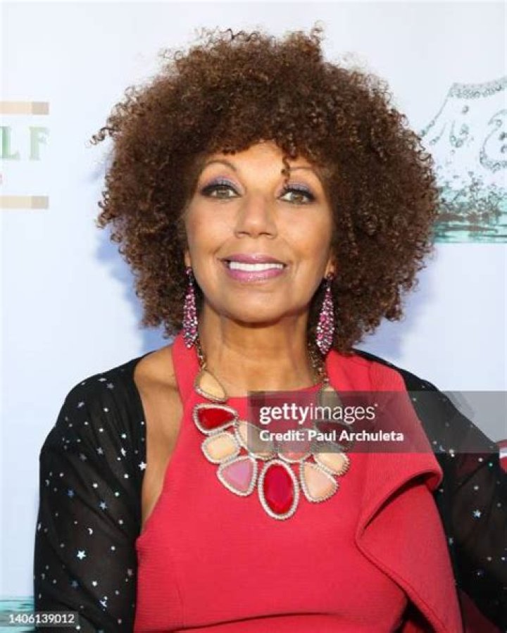 Sunda Croonquist Net Worth