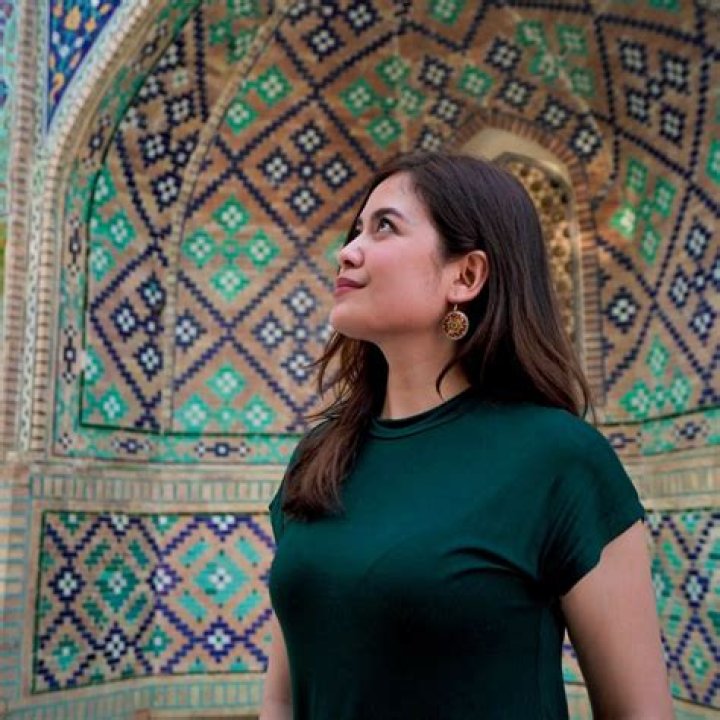 Syifa Adriana Relationship, Dating, Net Worth, Earnings, YouTube, Age, Height, Wiki-Bio