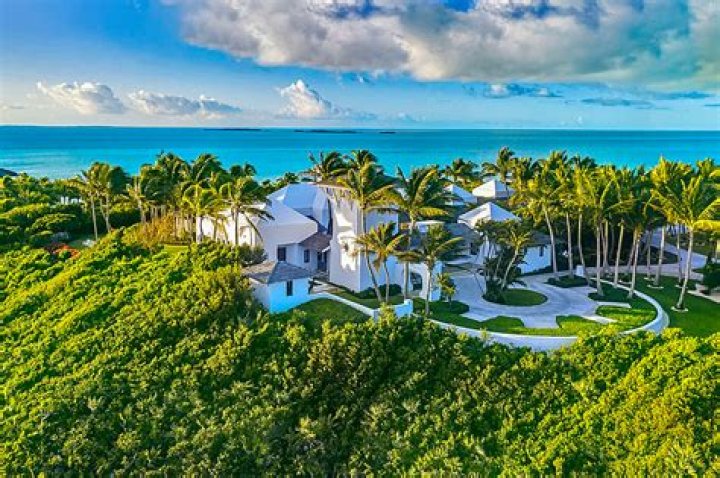 Top 10 Most Expensive Private Islands Owned by Celebrities
