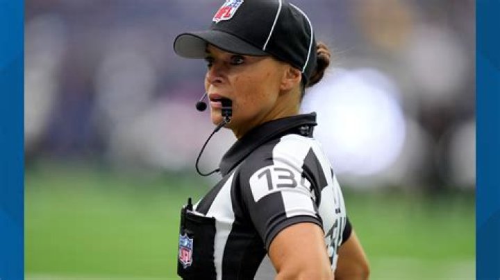 Top 10 Most Gorgeous Female NFL Referees in the world