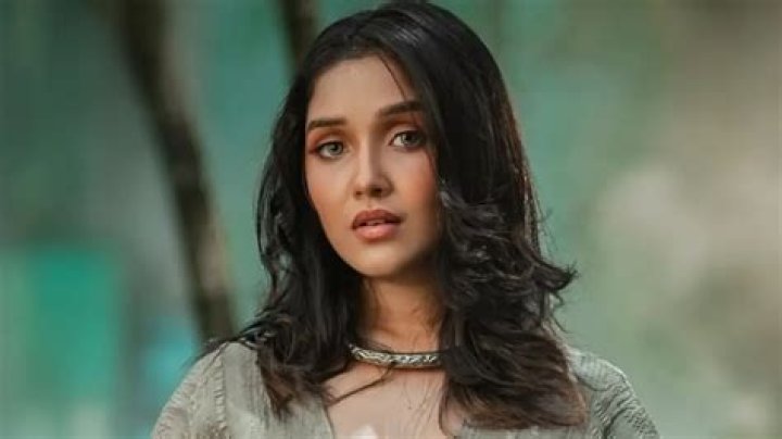 Vidushi Kaul Height, Weight, Net Worth, Age, Birthday, Wikipedia, Who, Instagram, Biography