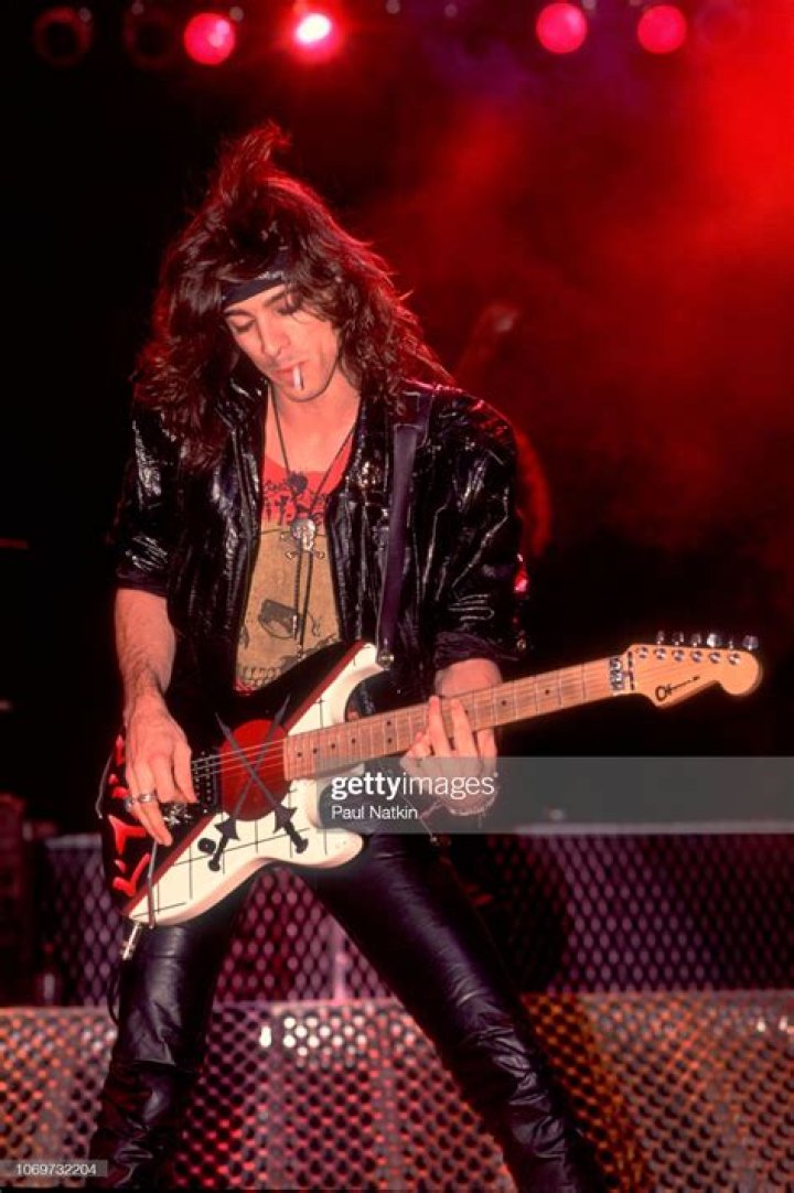 Warren Demartini