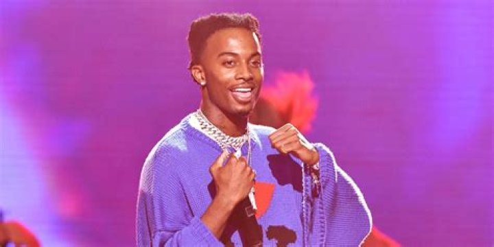 What is Playboi Carti’s Net Worth? Wiki: Height, Dreads, Haircut, Girlfriend, Gay