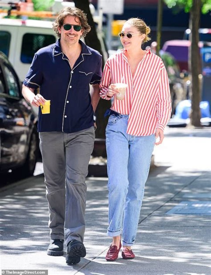 
Who Is Bradley Cooper’s Wife? A Look at Bradley Cooper’s Aftermath of Divorces 