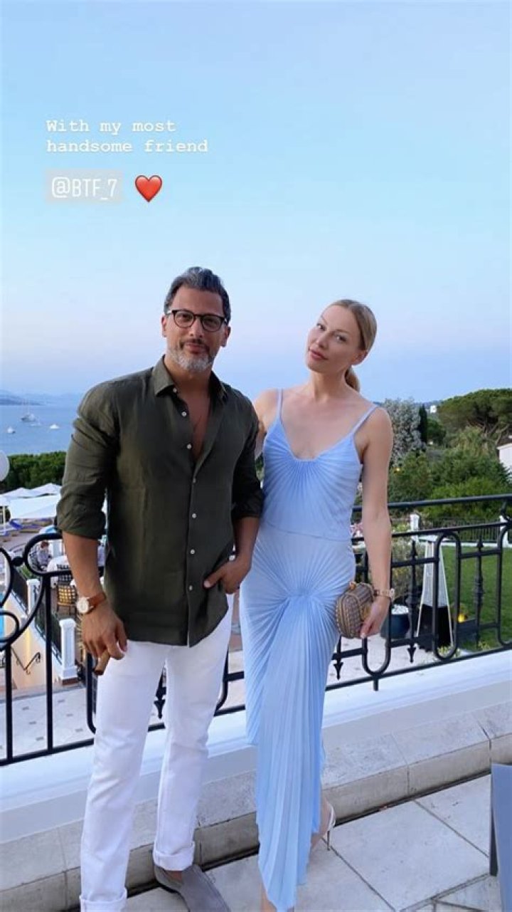 Who Is Joseph Hallit? Anna Bey Husband – Children Wedding & Married Life Details