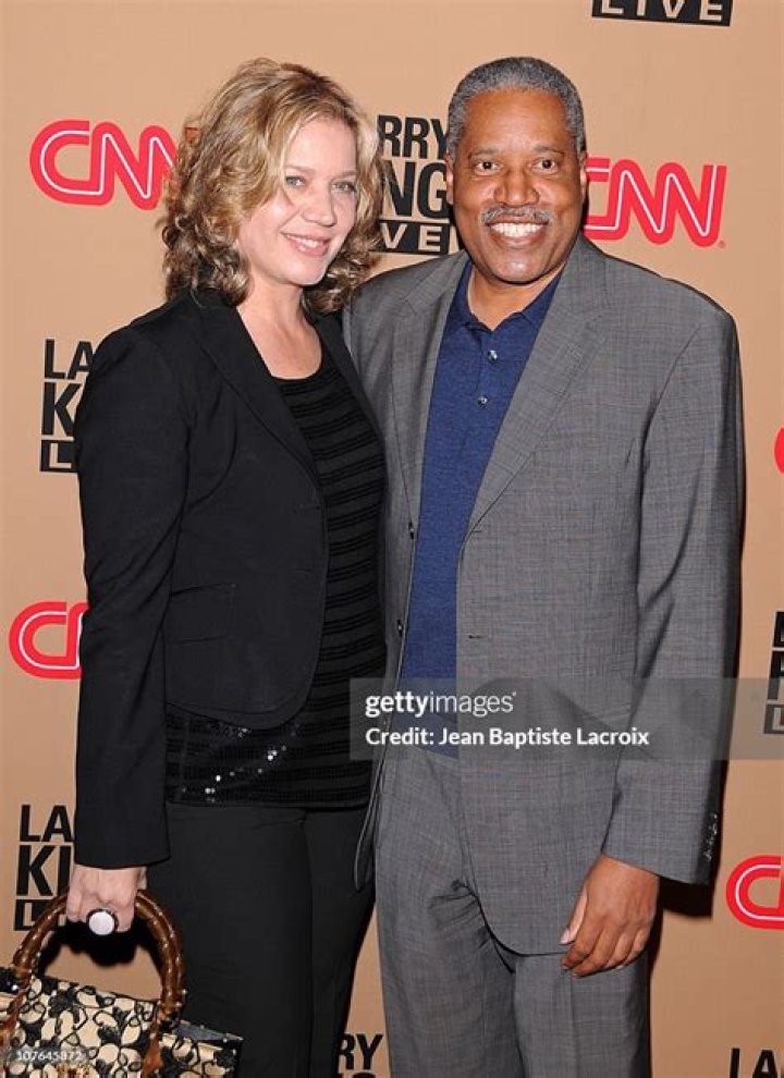 Who Is Larry Elder Girlfriend Nina Perry? Find More About Her Age And Net Worth