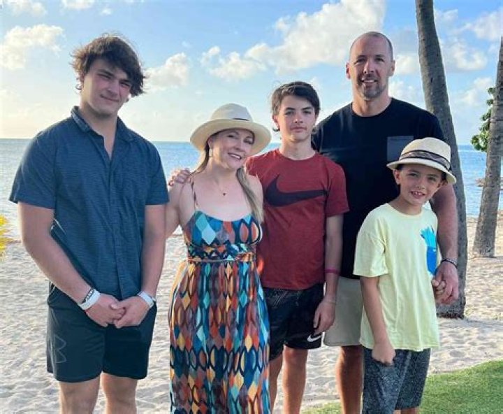 Who Is Mark Wilkerson? Discover Everything About Melissa Joan Hart And Mark Wilkerson Relationships