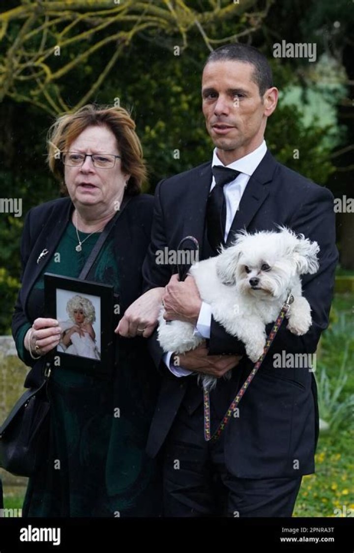 Who Is Paul Ogrady Daughter Sharon O’Grady | Meet His Partner Andre Portasio And Family