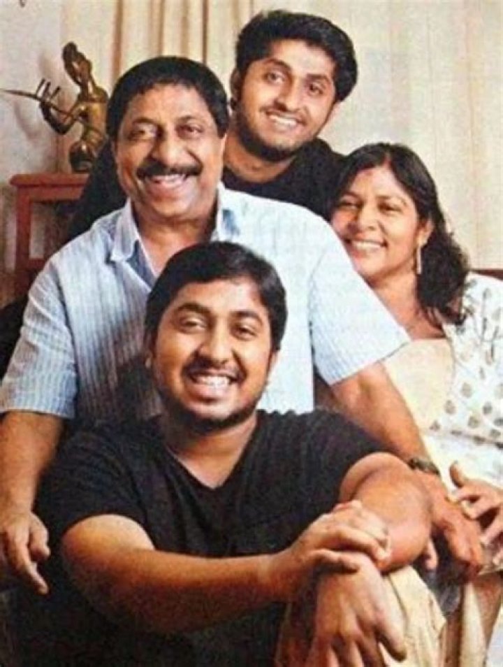 Who Is Sreenivasan Wife Vimala Sreenivasan & Family? Actor Under Ventilator After Bypass Surgery