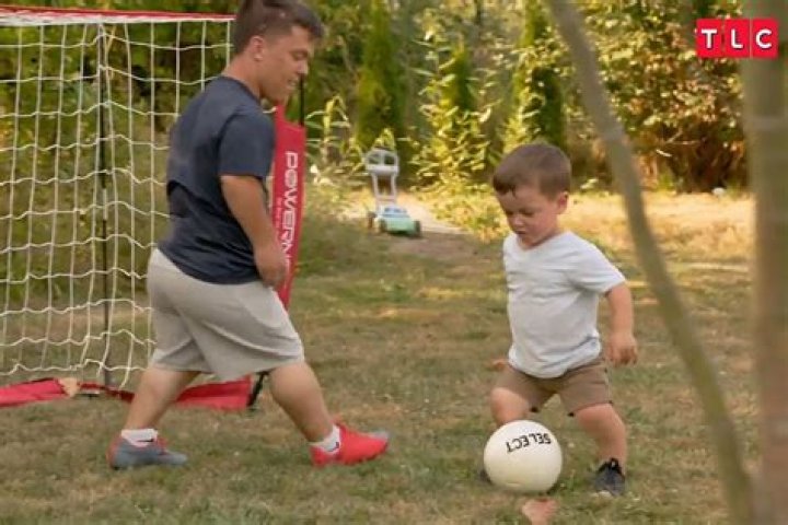 
Zach Roloff Helps Son Jackson Practice for His First Soccer Tournament — Watch the Sweet Clip! 