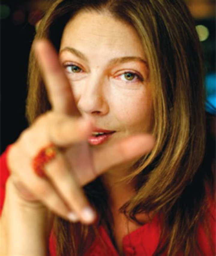 Zeynep Eronat Net Worth